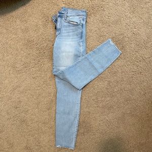 Women’s GAP jeans